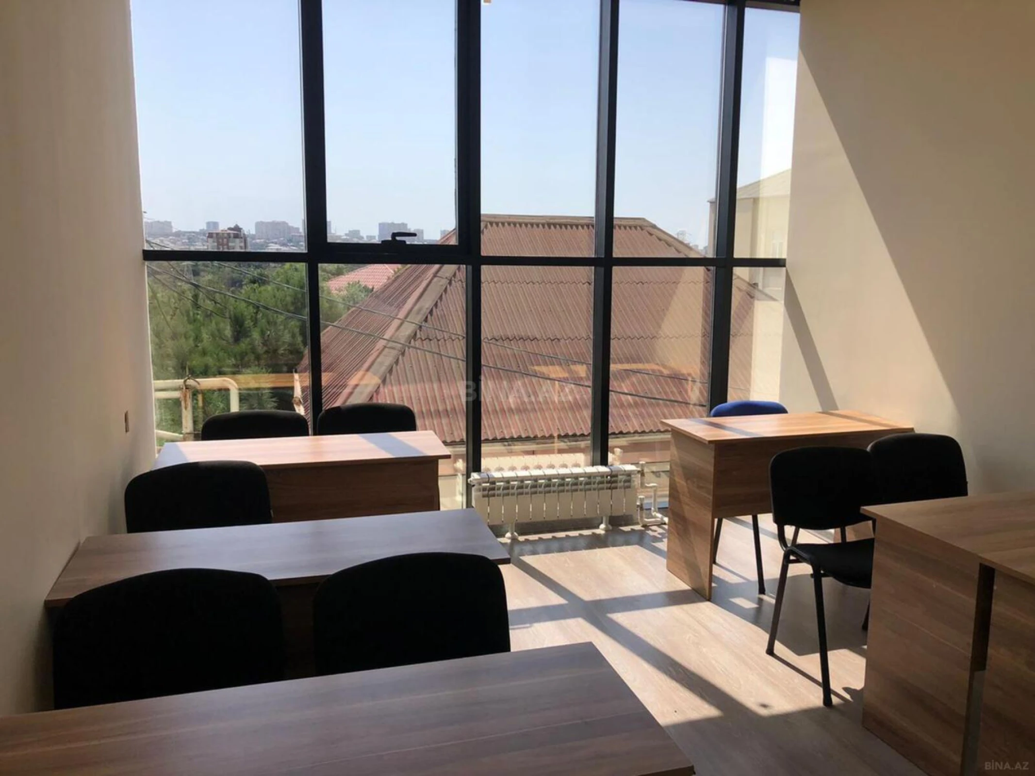 Satılır obyekt 500 m²