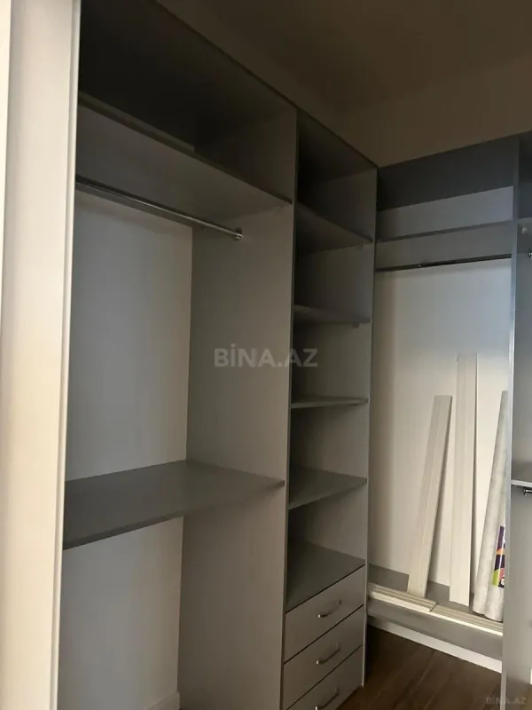 Kirayə verilir 2 otaqlı mənzil 97 m²