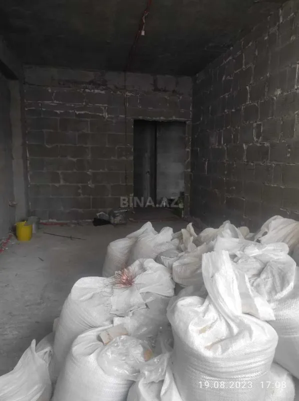 Satılır 3 otaqlı mənzil 100 m²