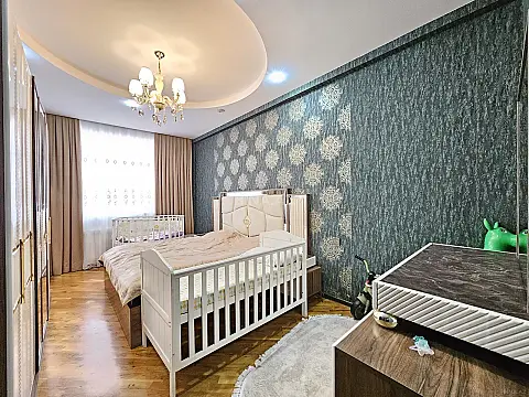 Satılır 3 otaqlı mənzil 93 m²