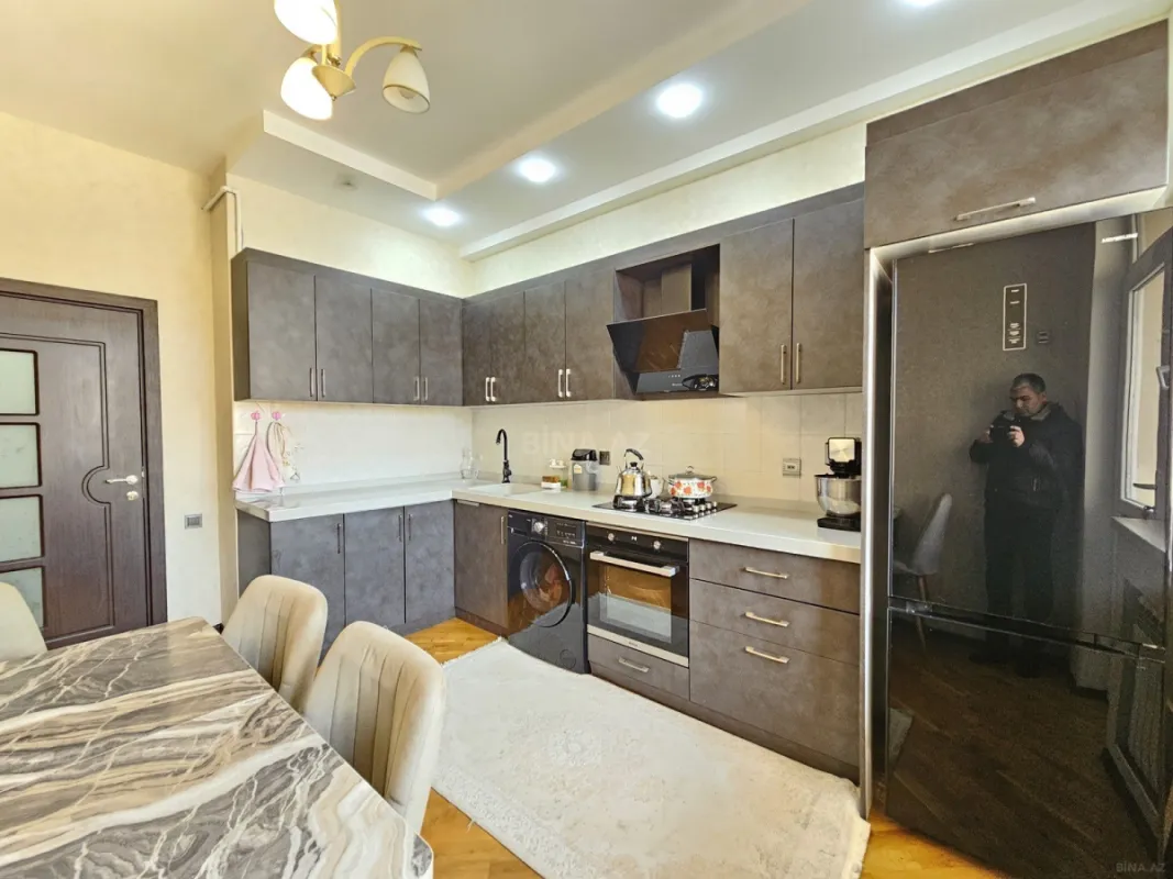 Satılır 3 otaqlı mənzil 93 m²