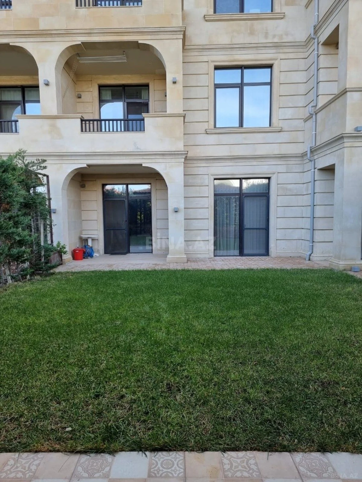 Kirayə verilir 3 otaqlı həyət evi 97 m²