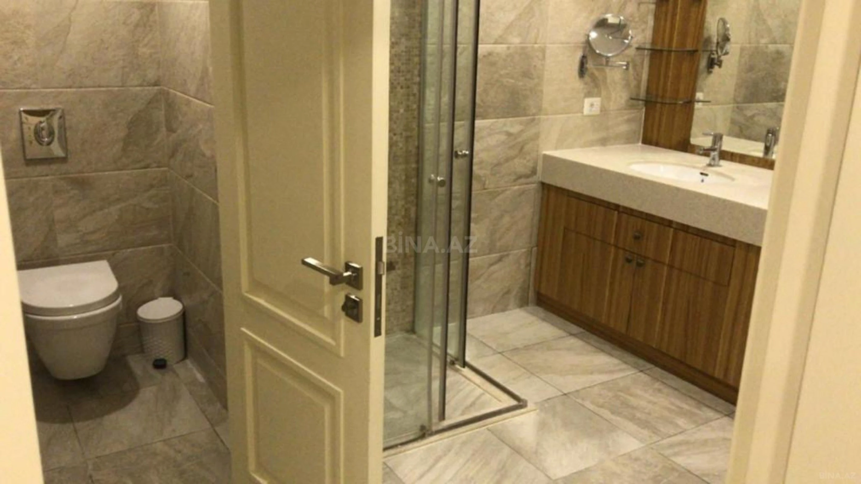 Kirayə verilir 3 otaqlı həyət evi 320 m²