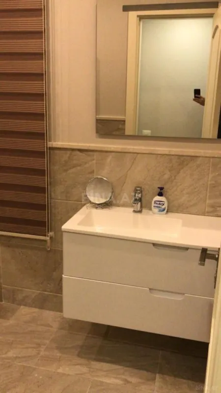 Kirayə verilir 3 otaqlı həyət evi 320 m²