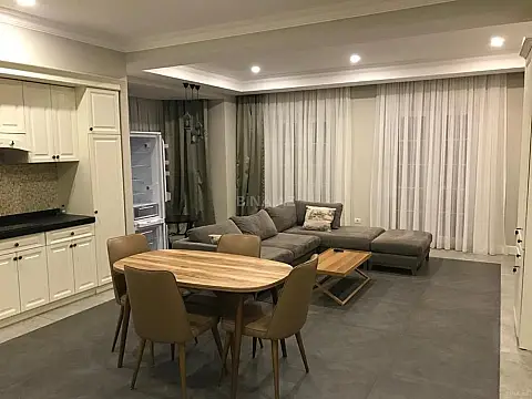 Kirayə verilir 3 otaqlı həyət evi 320 m²