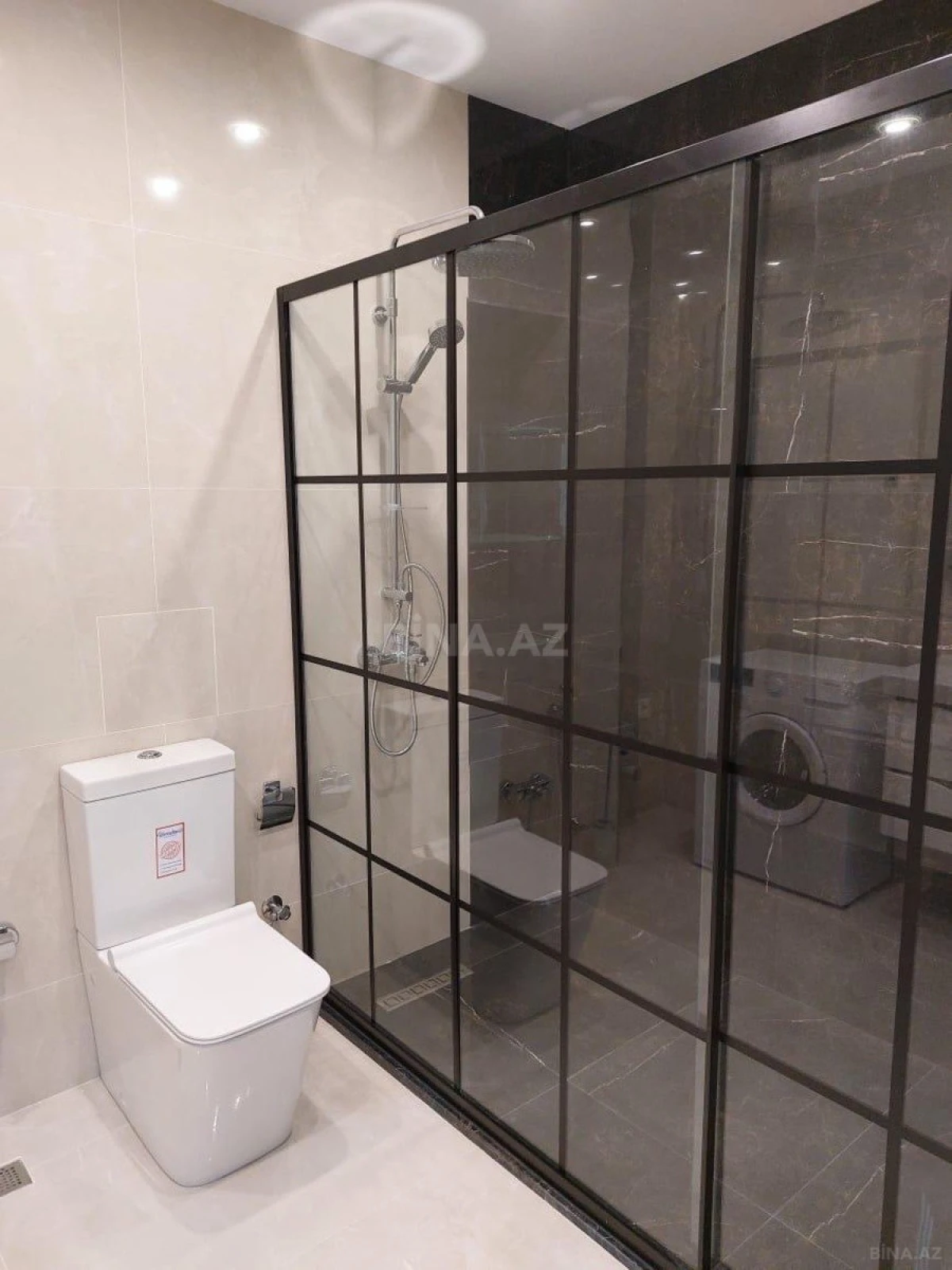 Kirayə verilir 2 otaqlı mənzil 100 m²