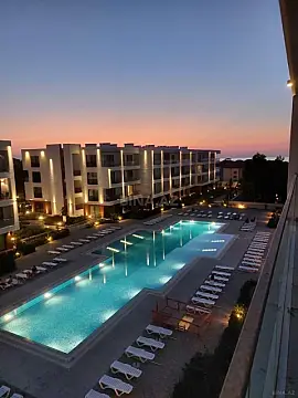 Kirayə verilir 2 otaqlı mənzil 100 m²