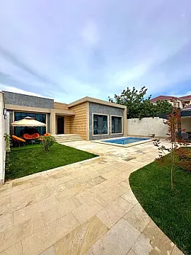 Kirayə verilir 4 otaqlı həyət evi 180 m²