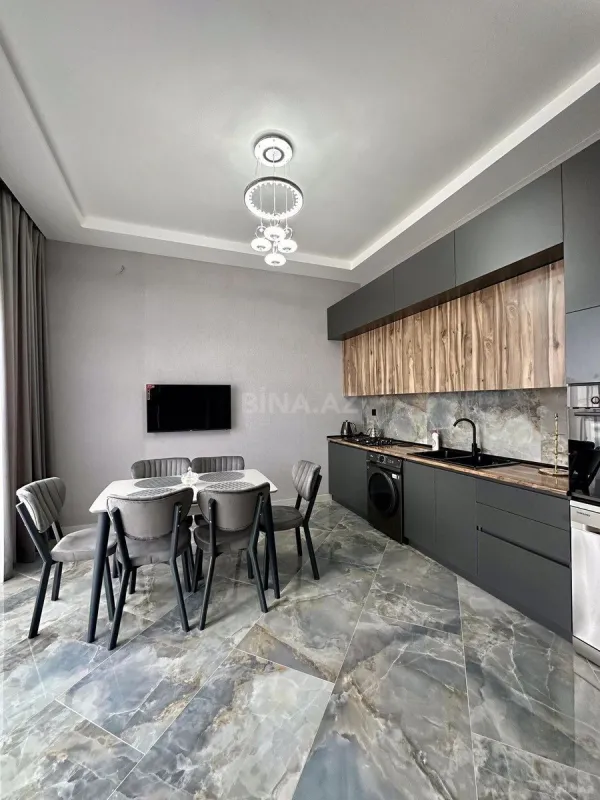 Kirayə verilir 4 otaqlı həyət evi 180 m²