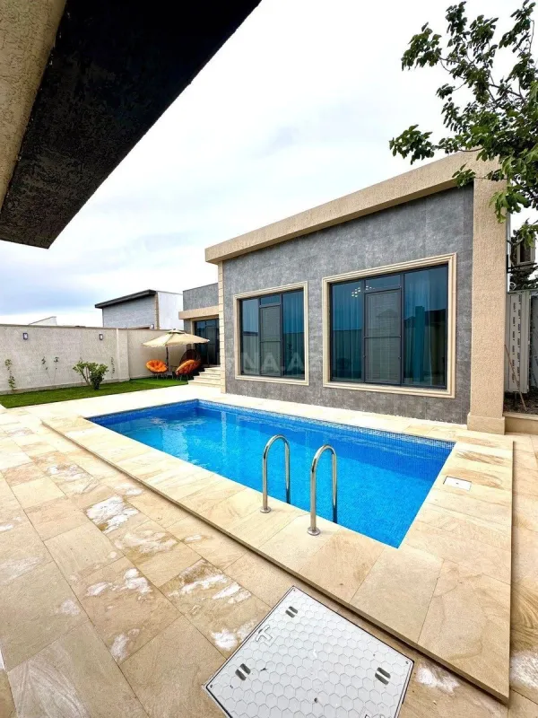 Kirayə verilir 4 otaqlı həyət evi 180 m²