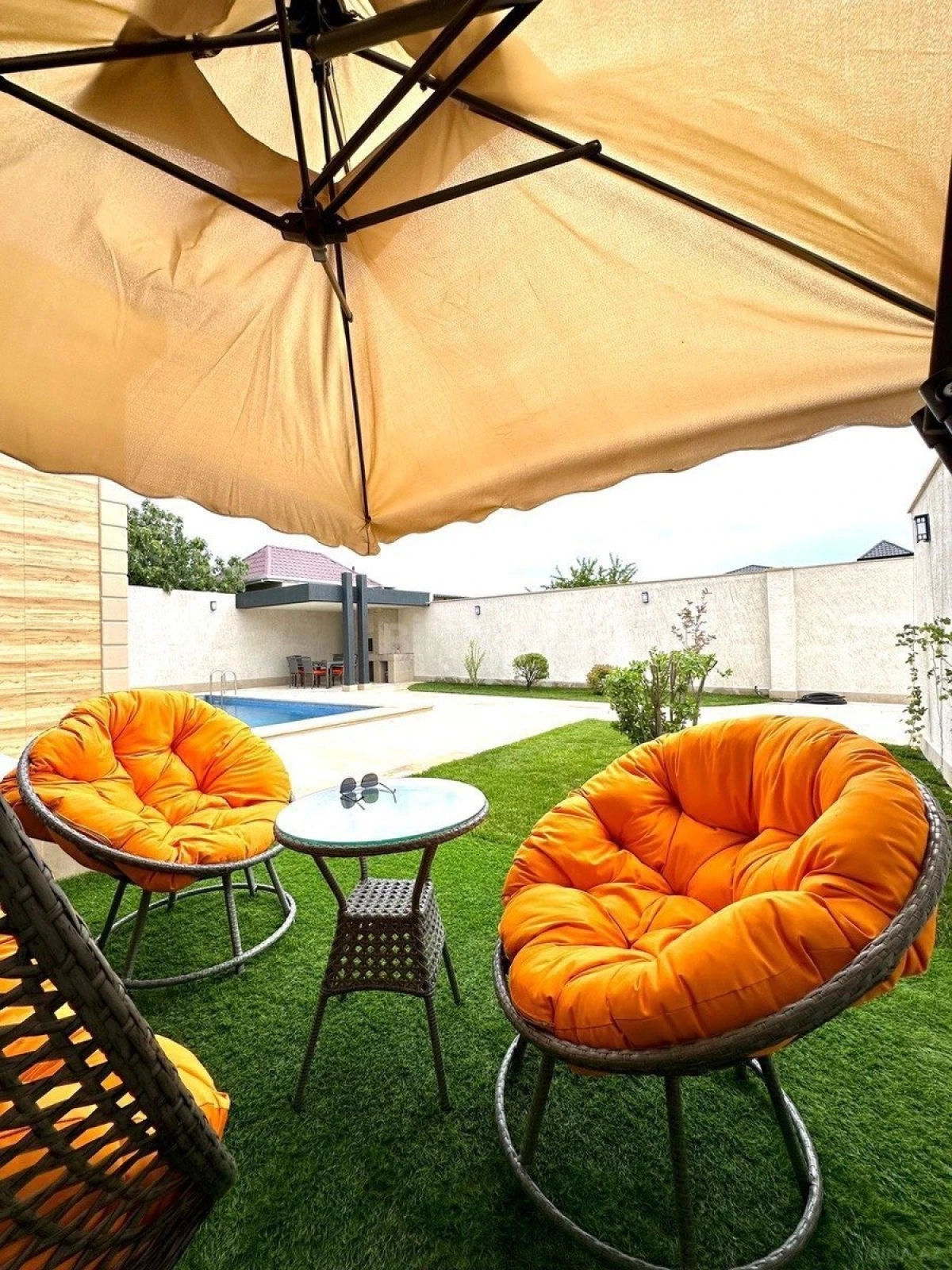 Kirayə verilir 4 otaqlı həyət evi 180 m²