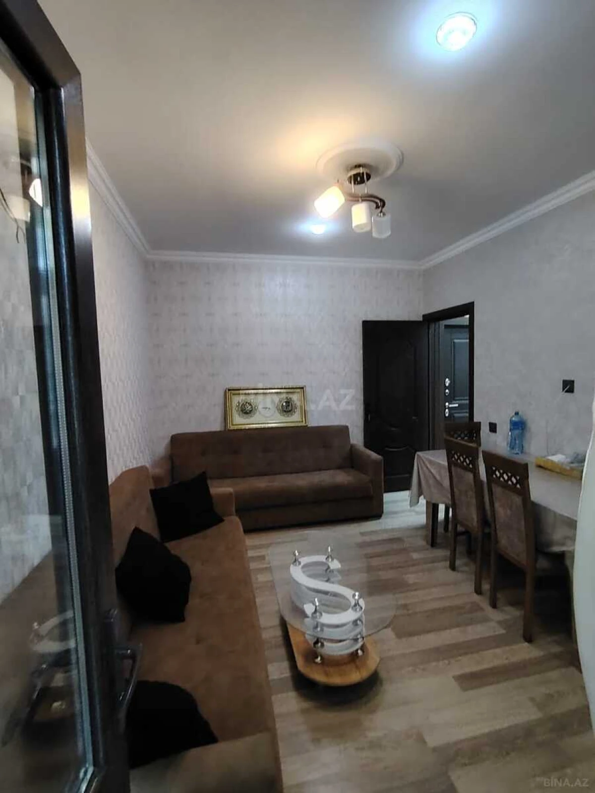 Satılır 2 otaqlı mənzil 55 m²