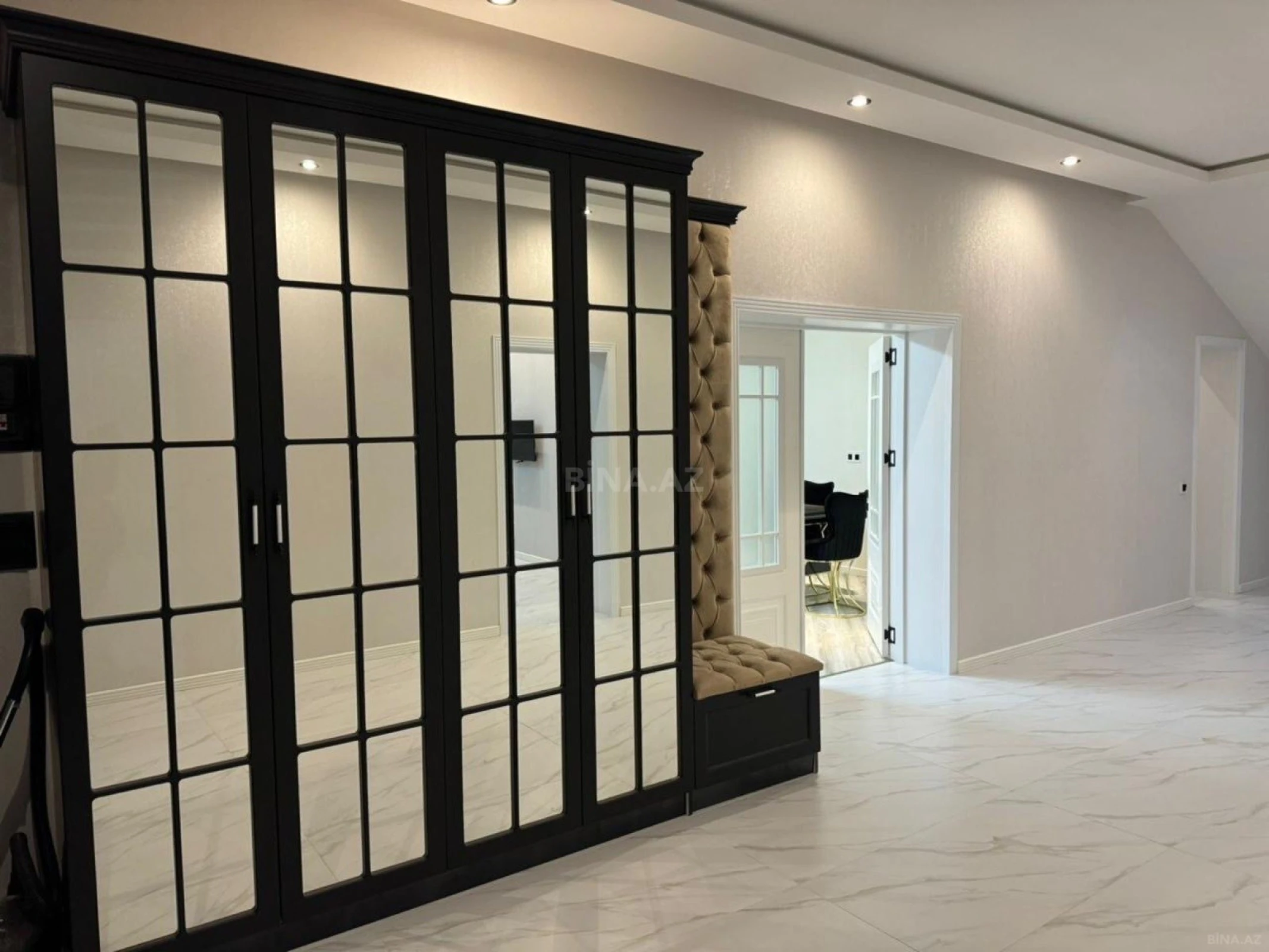 Kirayə verilir 5 otaqlı həyət evi 380 m²