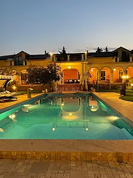 Kirayə verilir 6 otaqlı həyət evi 700 m² — Bakı, Mərdəkan 6 otaq 700.00 m²