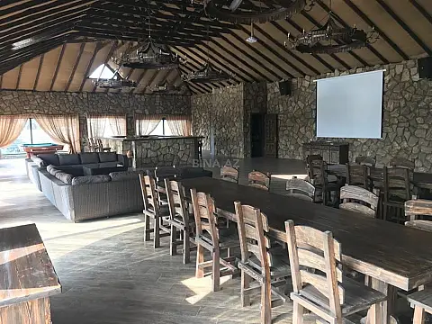 Kirayə verilir 5 otaqlı həyət evi 500 m²