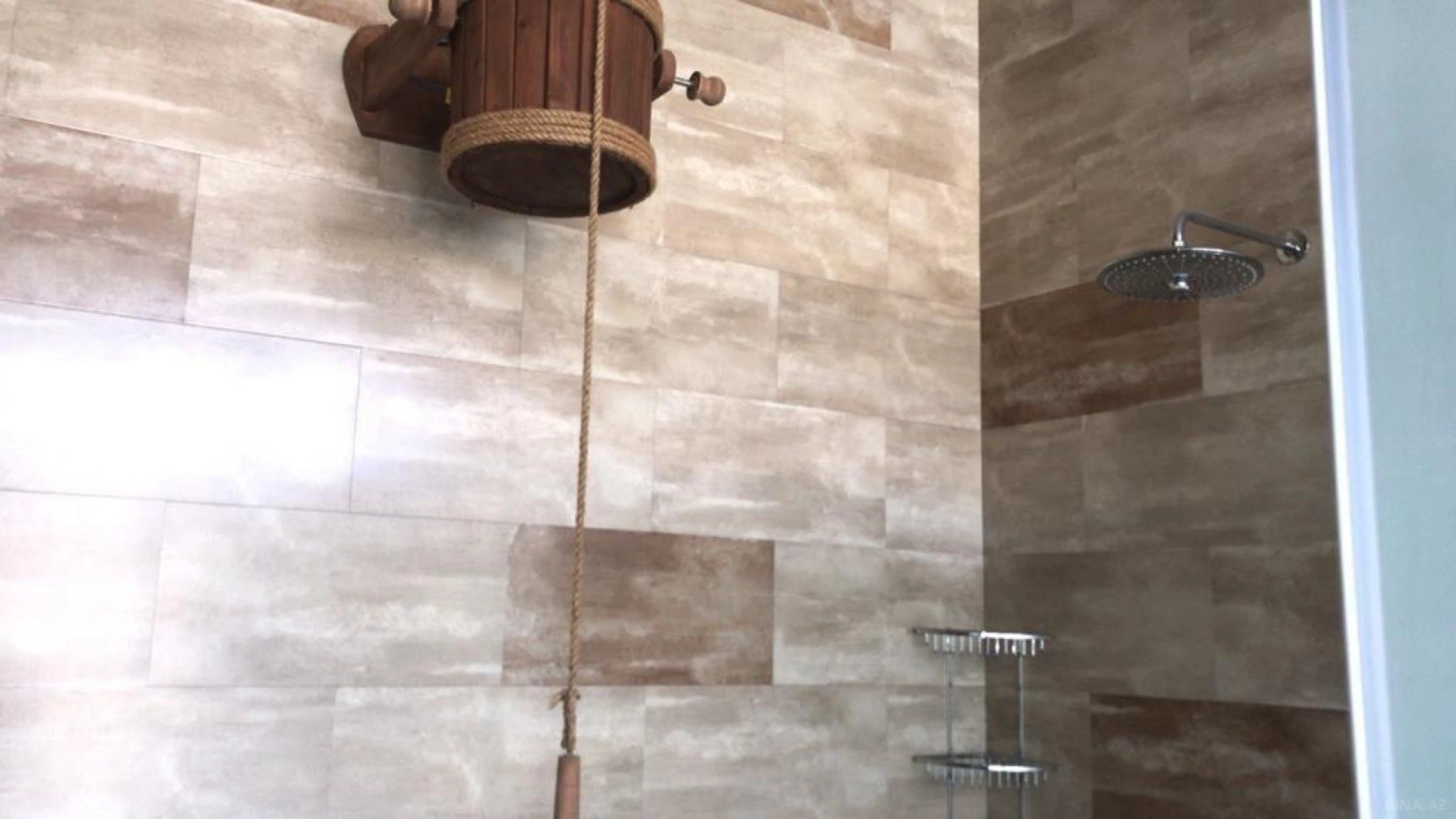 Kirayə verilir 5 otaqlı həyət evi 500 m²