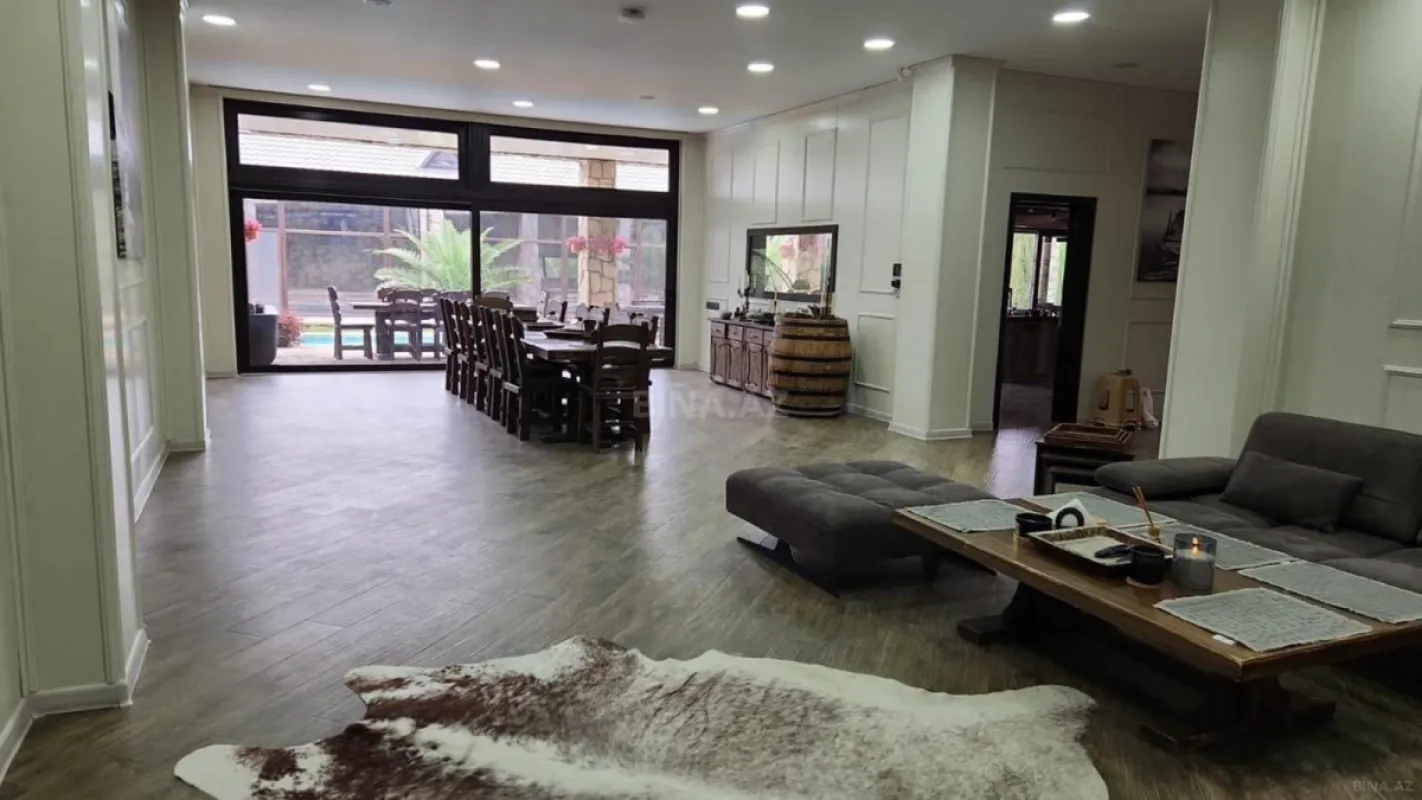 Kirayə verilir 5 otaqlı həyət evi 500 m²