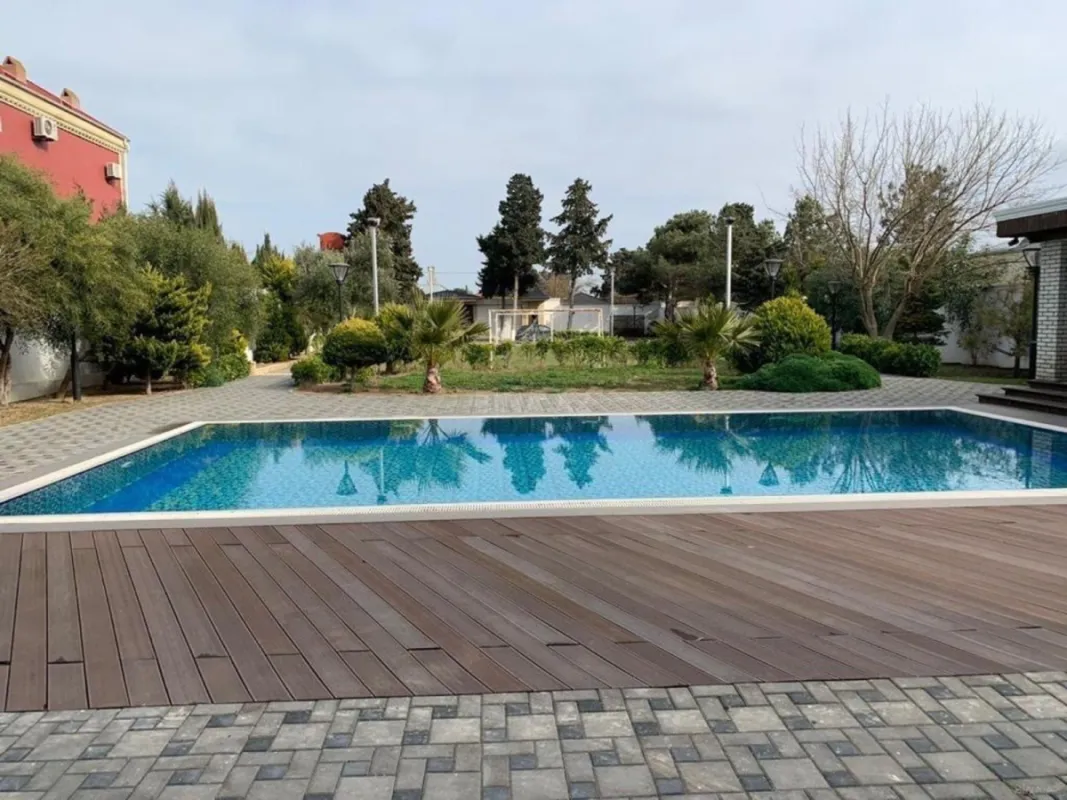 Kirayə verilir 5 otaqlı həyət evi 500 m²