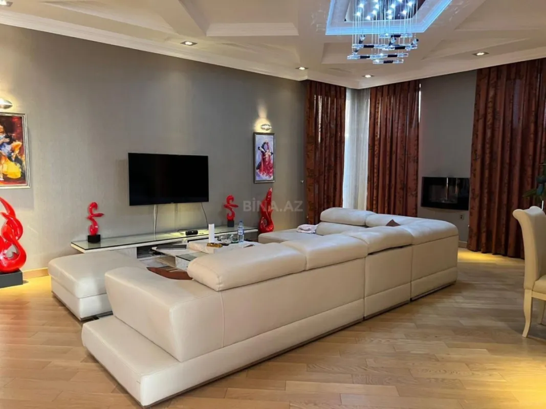 Kirayə verilir 5 otaqlı həyət evi 500 m²