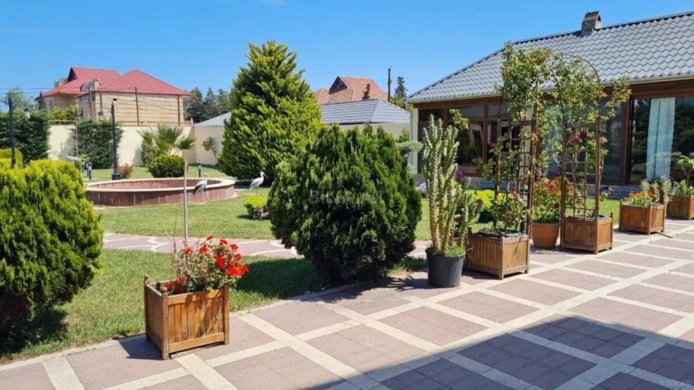 Kirayə verilir 5 otaqlı həyət evi 500 m²