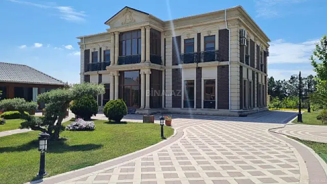 Kirayə verilir 5 otaqlı həyət evi 500 m²