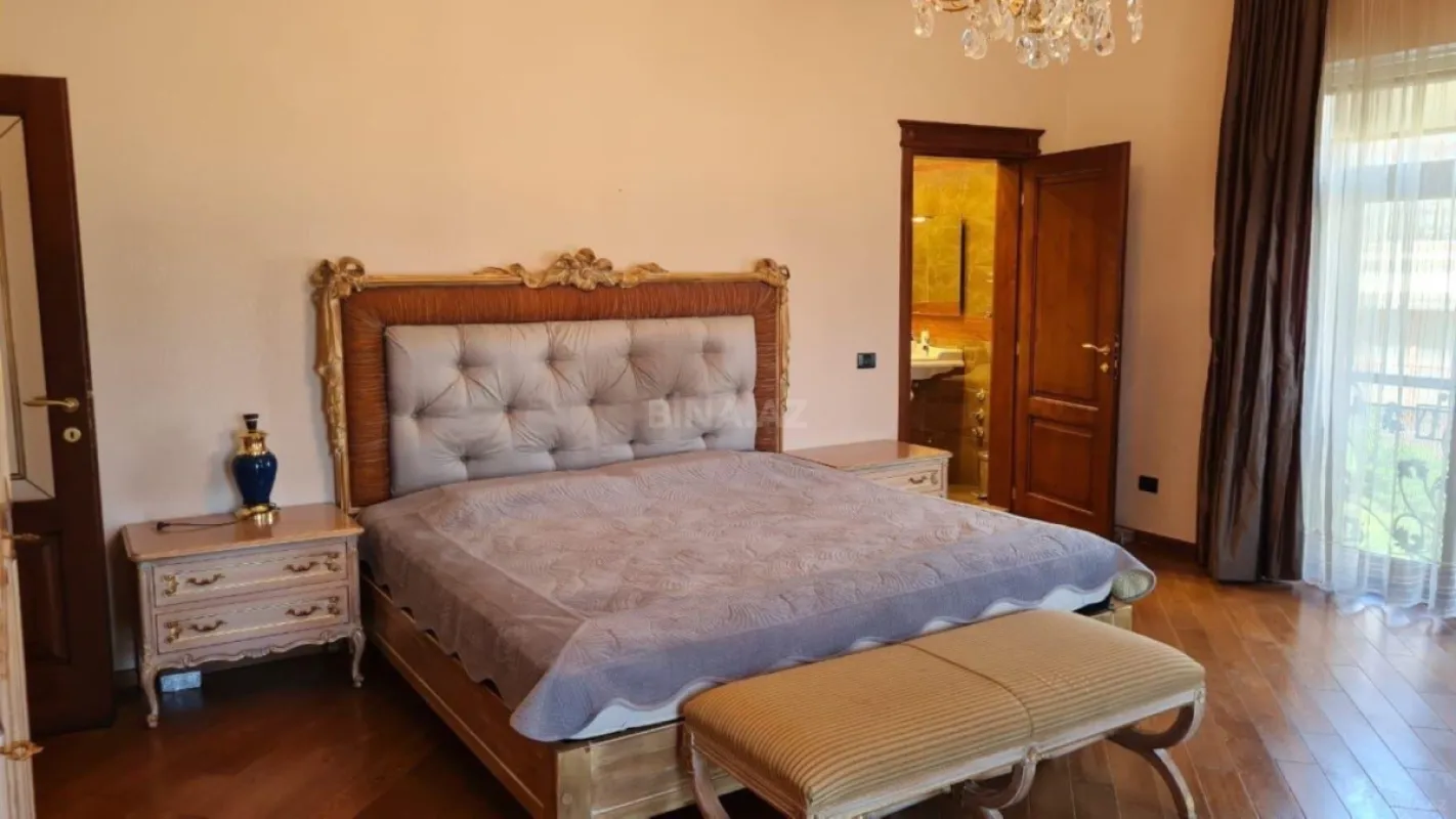 Kirayə verilir 5 otaqlı həyət evi 500 m²