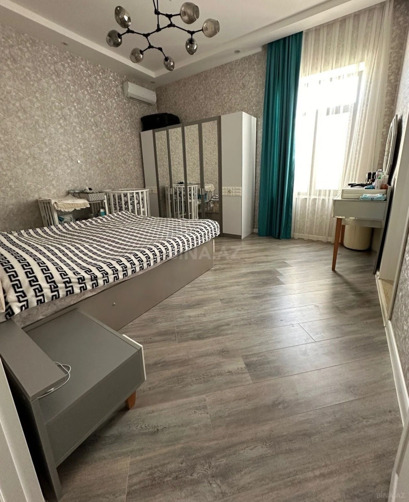 Kirayə verilir 4 otaqlı həyət evi 200 m²