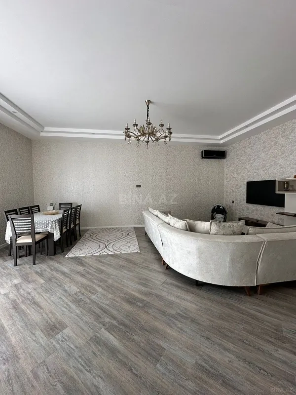 Kirayə verilir 4 otaqlı həyət evi 200 m²