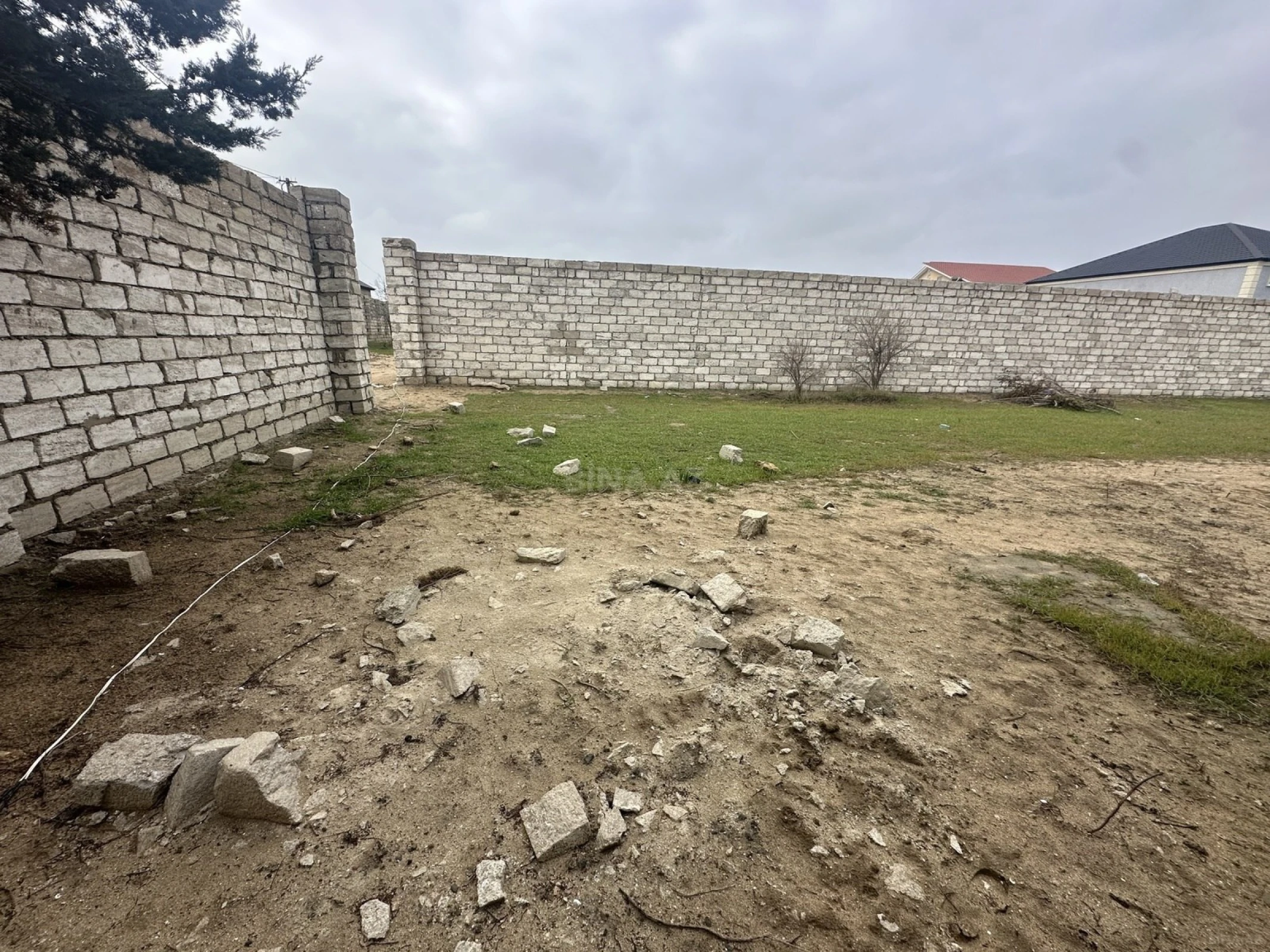 Satılır torpaq sahəsi 6 m²