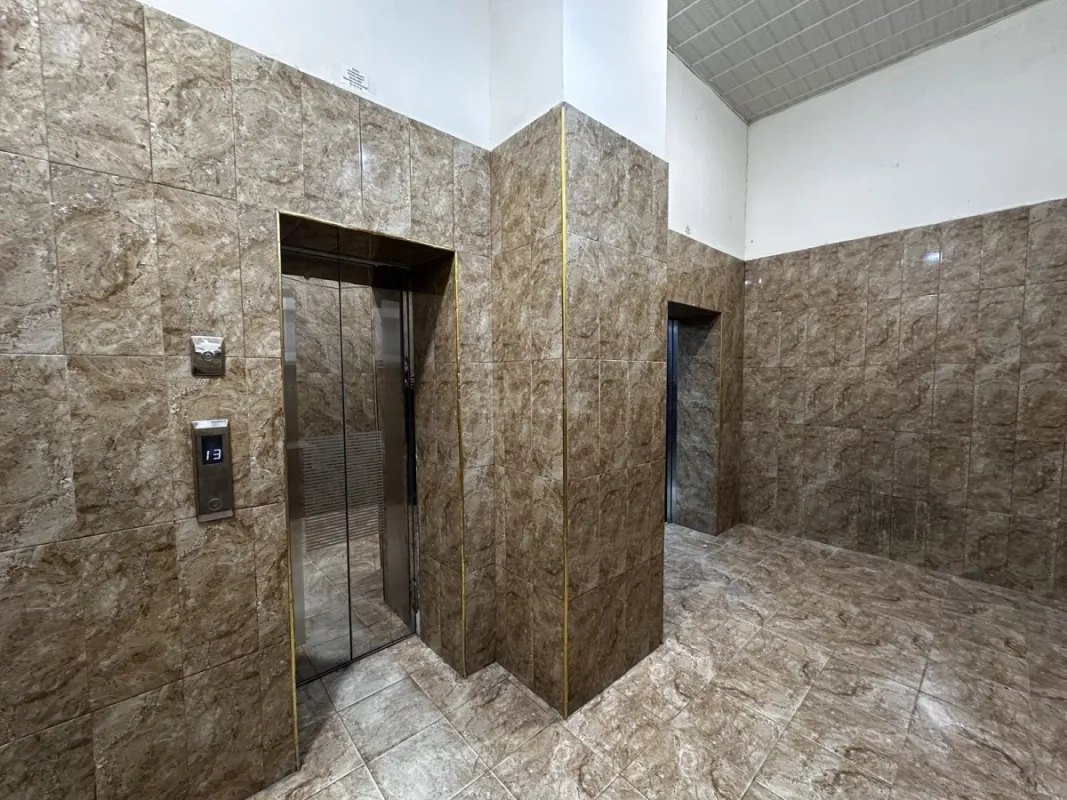 Satılır 2 otaqlı mənzil 95 m²