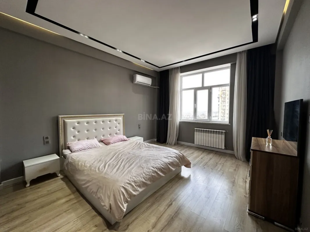 Satılır 2 otaqlı mənzil 95 m²