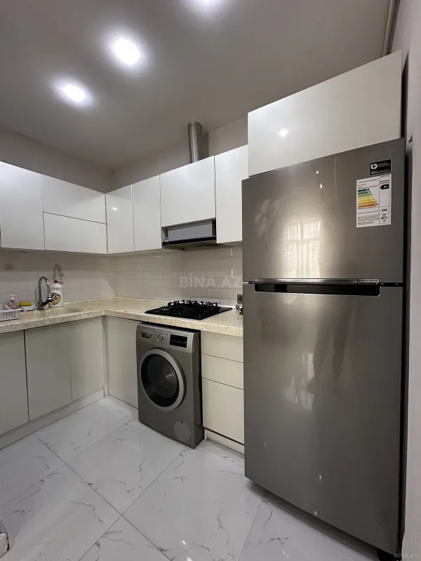 Satılır 2 otaqlı mənzil 95 m²