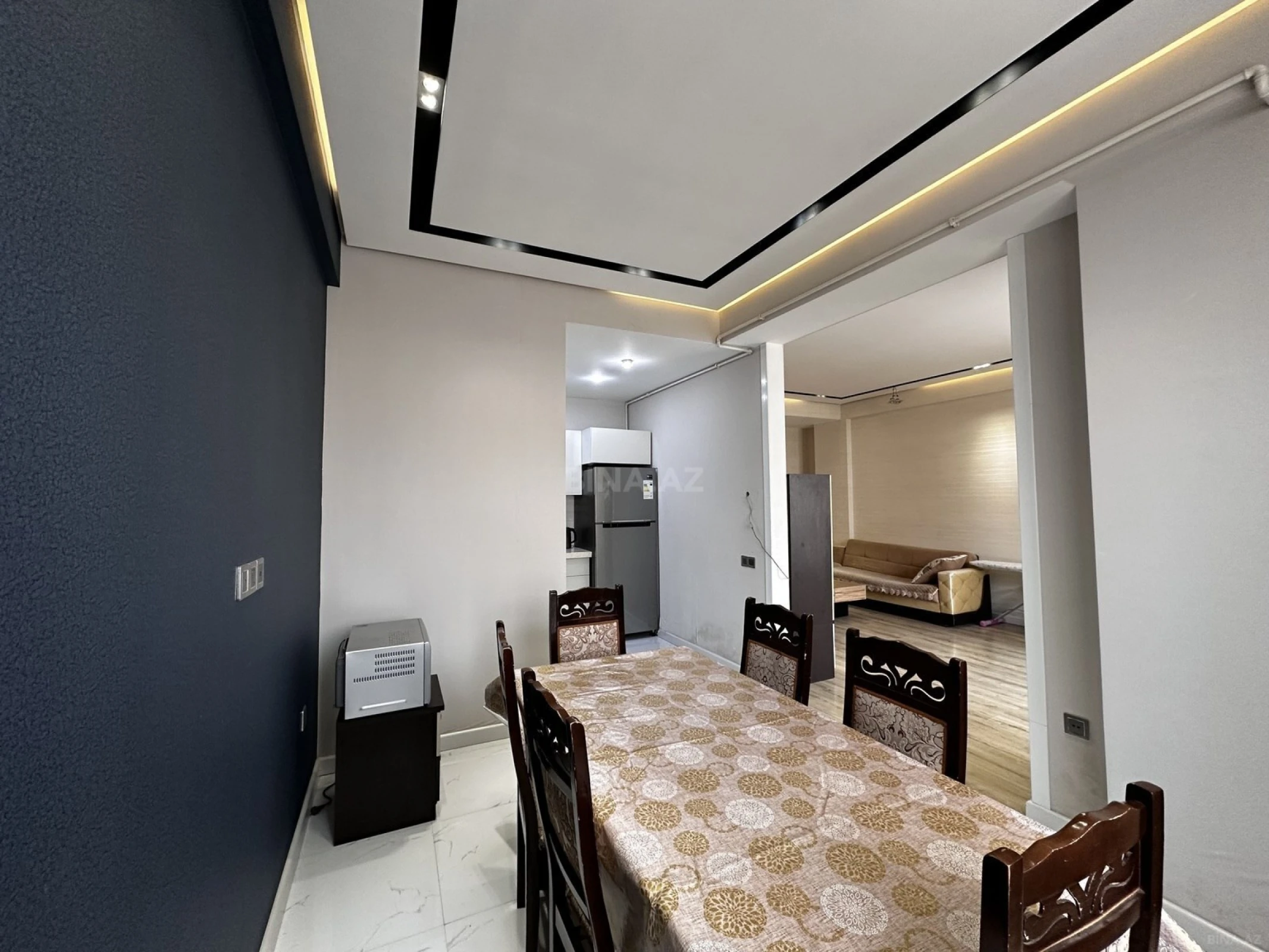 Satılır 2 otaqlı mənzil 95 m²