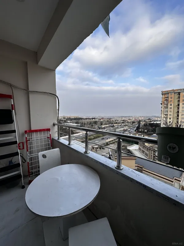 Satılır 2 otaqlı mənzil 95 m²
