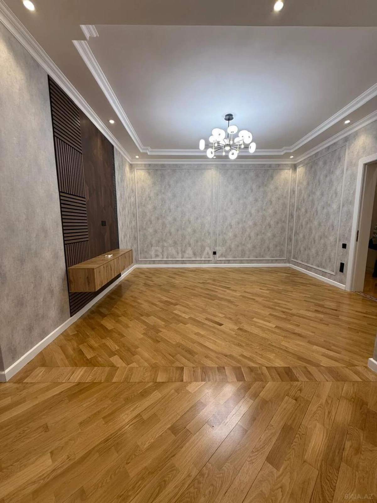 Satılır 3 otaqlı mənzil 88 m²