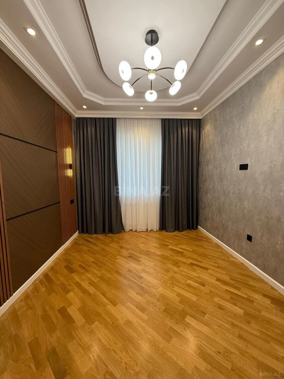 Satılır 3 otaqlı mənzil 88 m²