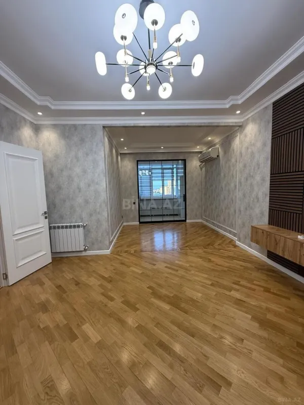 Satılır 3 otaqlı mənzil 88 m²