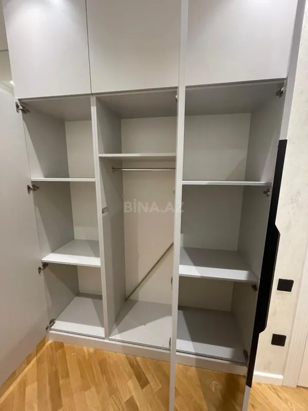 Satılır 3 otaqlı mənzil 88 m²