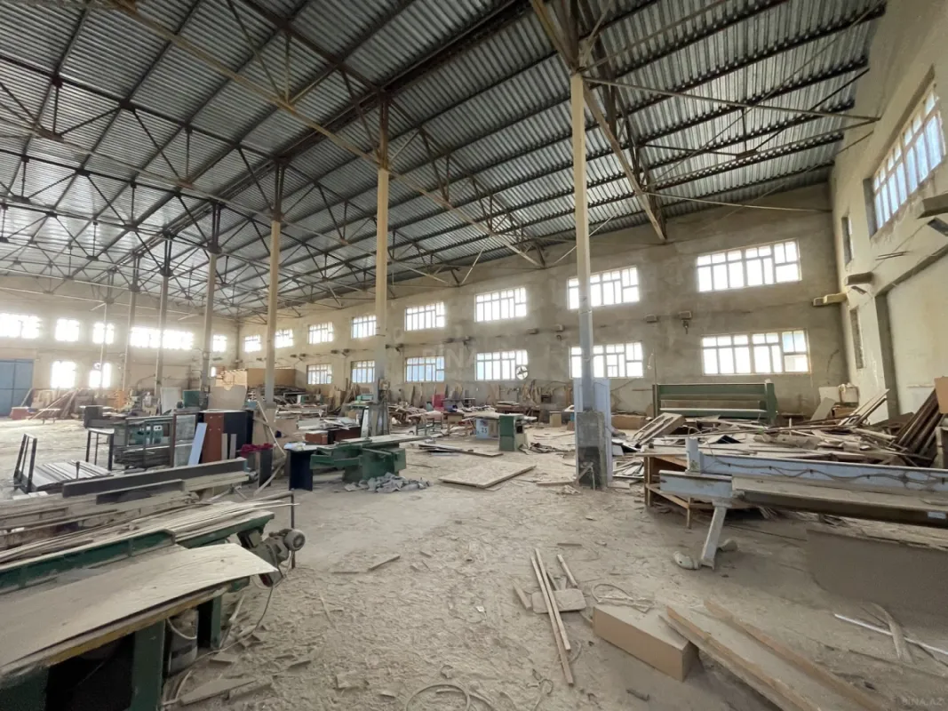 Kirayə verilir obyekt 1500 m²