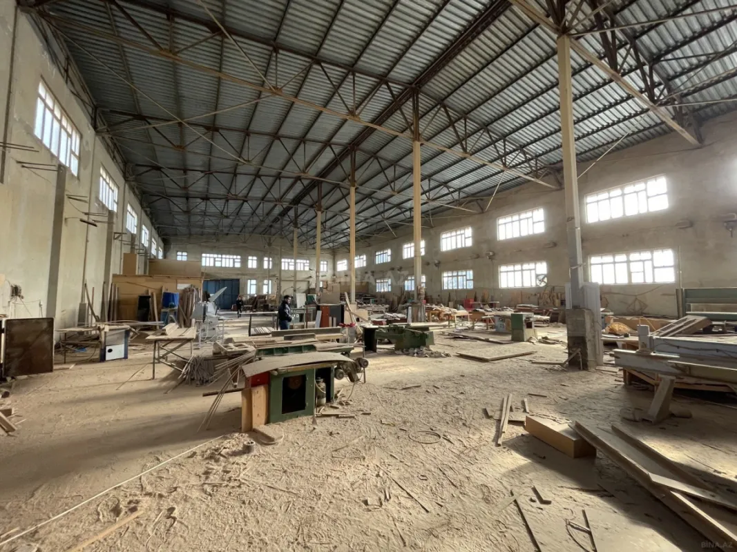 Kirayə verilir obyekt 1500 m²