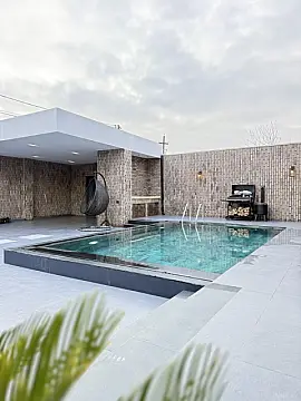 Satılır 4 otaqlı həyət evi 250 m²