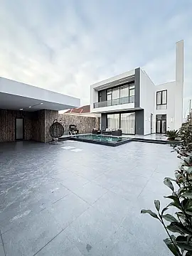 Satılır 4 otaqlı həyət evi 250 m²