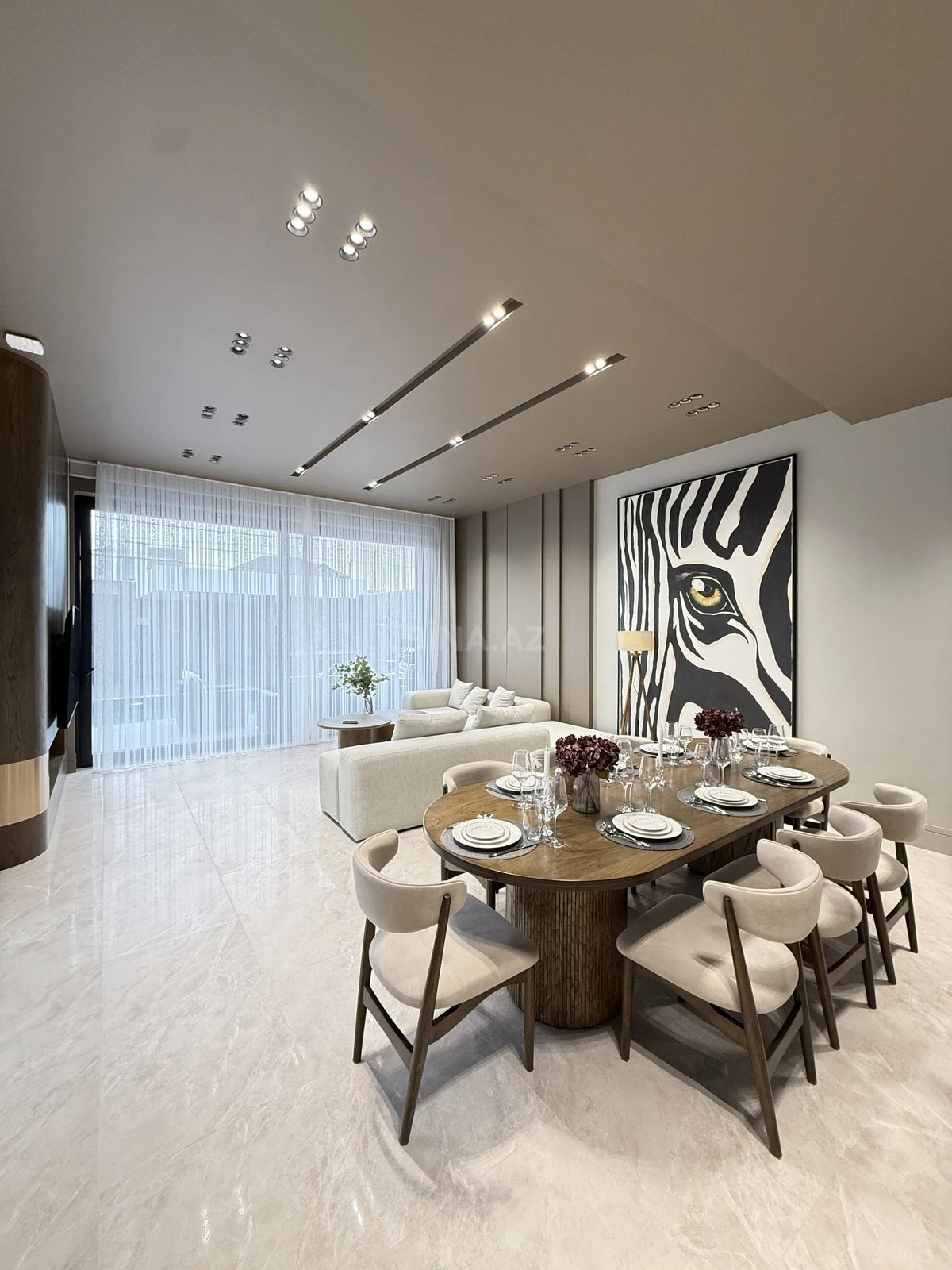 Satılır 4 otaqlı həyət evi 250 m²