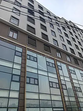 Satılır 2 otaqlı mənzil 92 m²