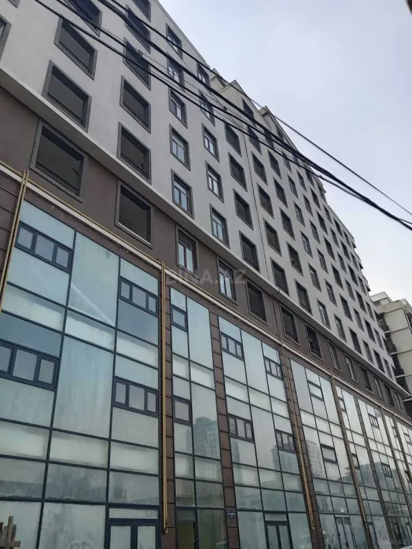 Satılır 2 otaqlı mənzil 92 m²