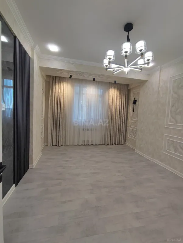 Satılır 2 otaqlı mənzil 78 m²