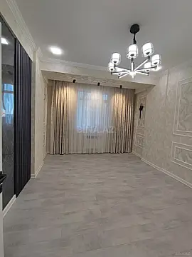 Satılır 2 otaqlı mənzil 78 m²