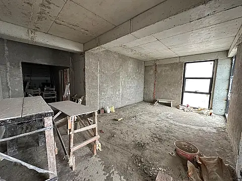 Satılır 3 otaqlı mənzil 143 m²