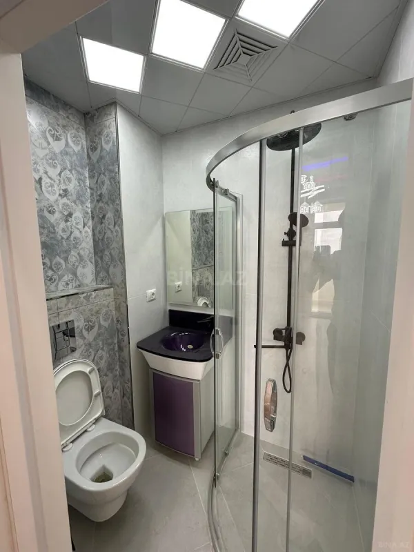 Satılır 4 otaqlı mənzil 181 m²