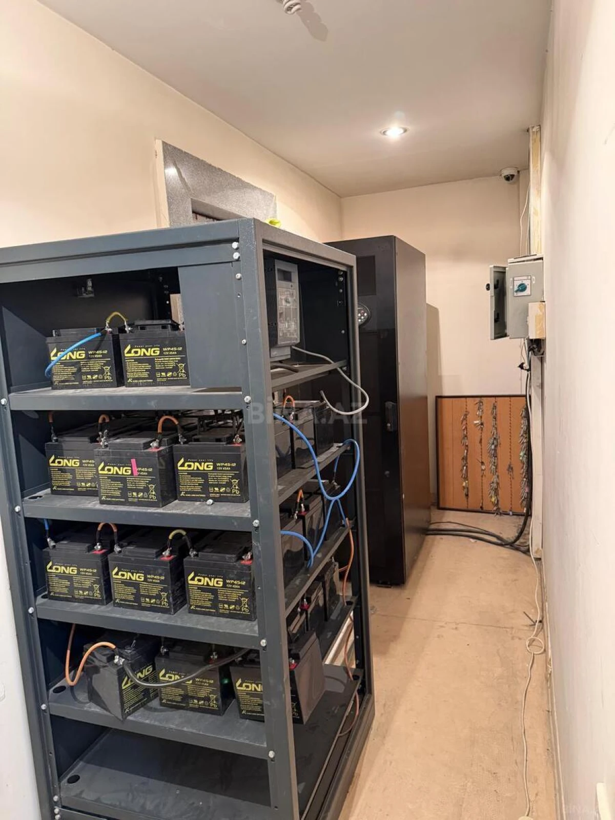 Satılır 16 otaqlı ofis 564.3 m²